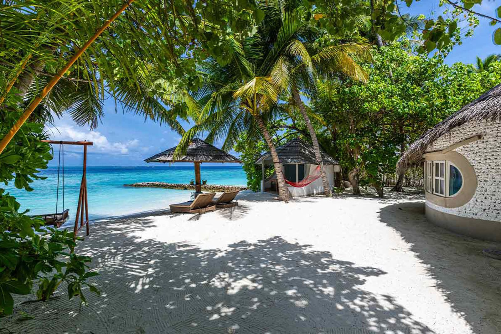 Nika Island Resort & Spa