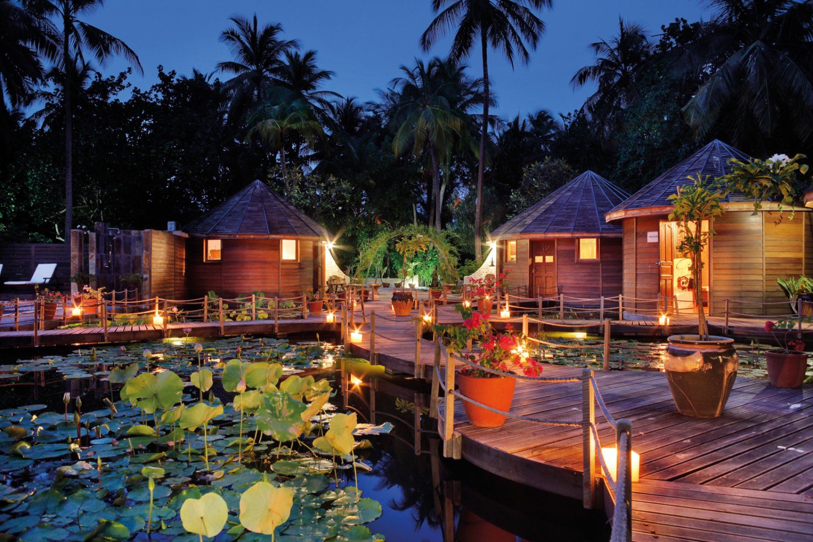 Nika Island Resort & Spa